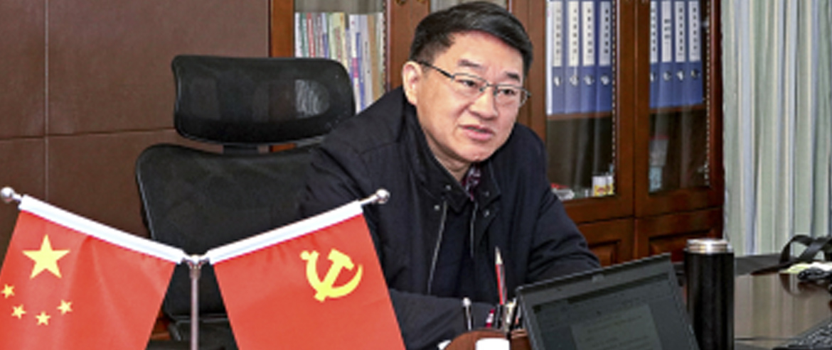 《四川日报》开年访谈——记者对话尊龙凯时集团党委书记、董事长任丁